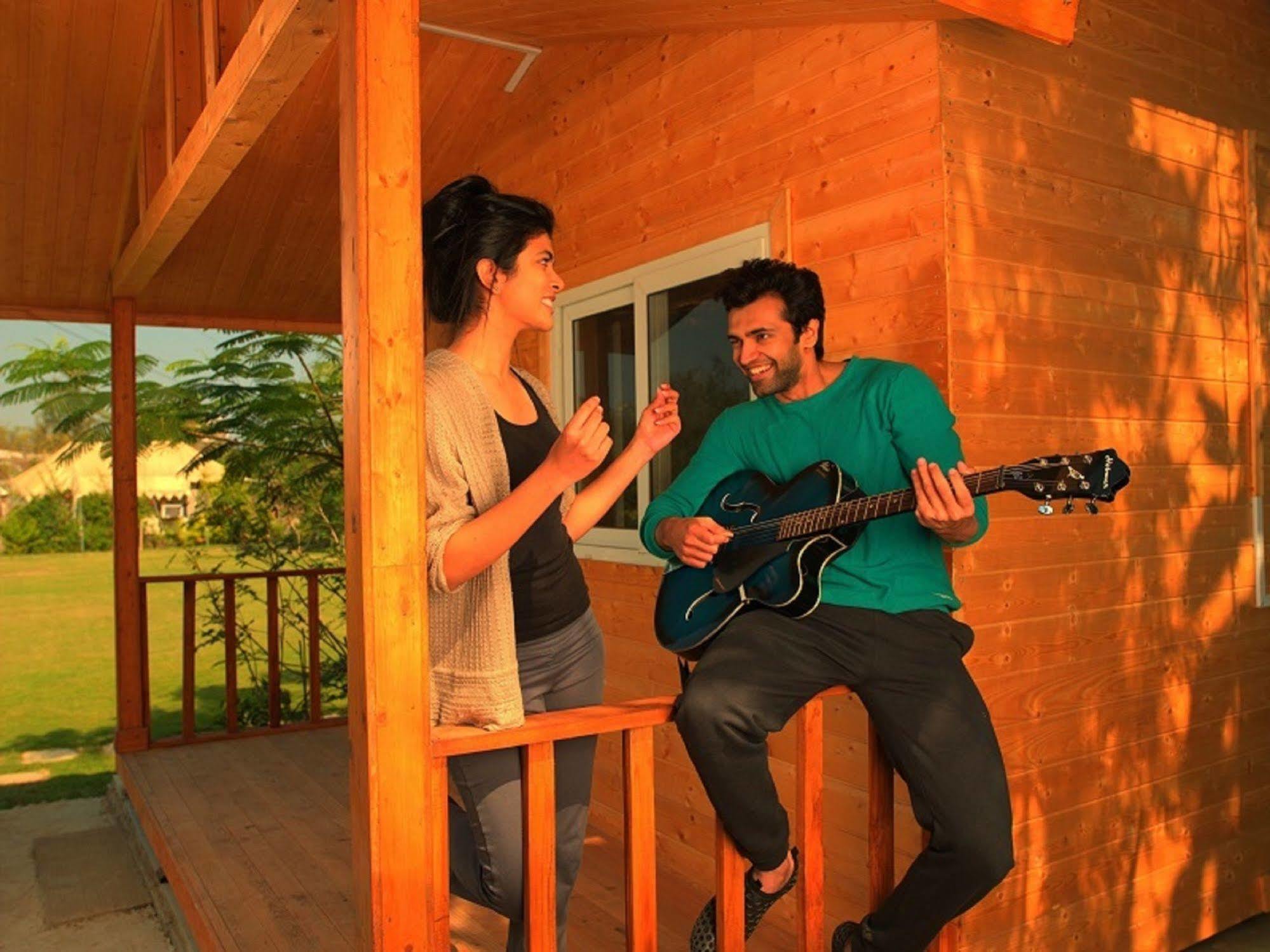 Palm Green Club Resort Jetalpur Exteriör bild